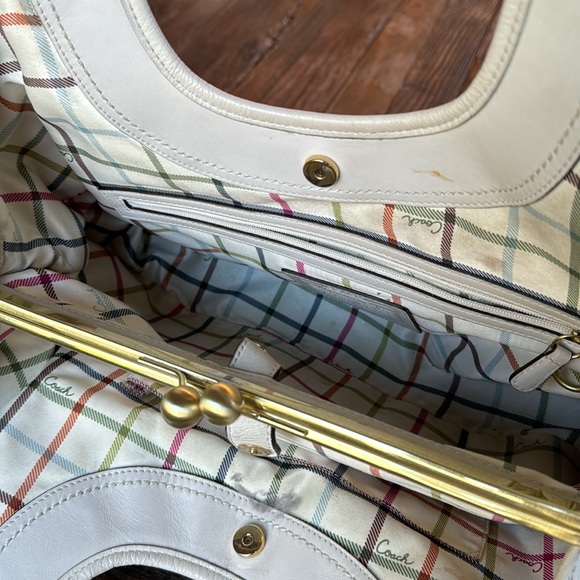 Vintage Coach Ergo chalk white kiss-lock hobo GVC #12248 - Picture 13 of 15